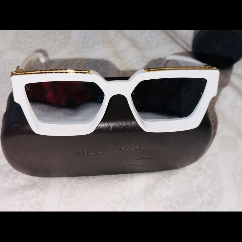 Louis V Sunglasses